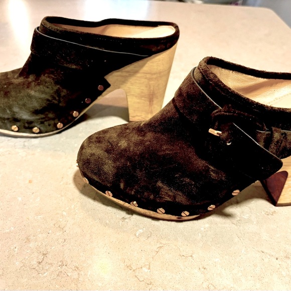 Veronica Beard Chocolate Brown Suede Clogs - Picture 5 of 6